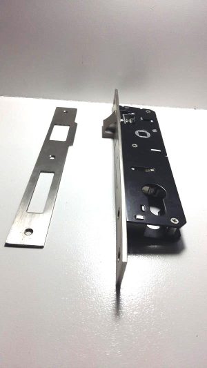 SERRURE VITRINE GC 25-85