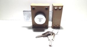 VERROU BOUTON CLEDOR 20 MM