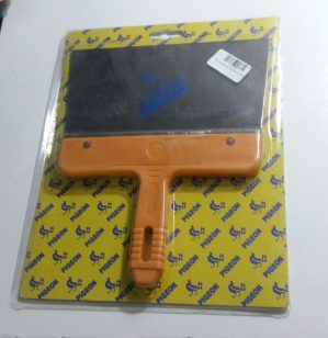 GRATTOIR AVEC MANCHE 20 PON