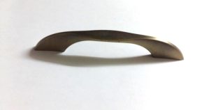 POIGNEE PLACARD MARRON 96MM M11510