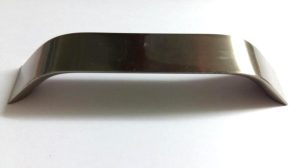 POIGNEE PLACARD CHROME MAT 2207-128 MM