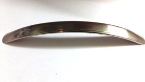 POIGNEE PLACARD CHROME MAT 192 MM M11781