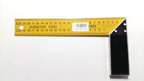 EQUERRE MENUISIER JAUNE 25 CM