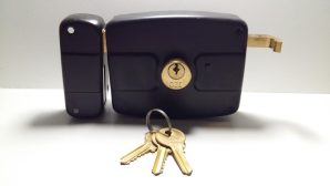 VERROU CYLINDRE TIRETTE IZO 12