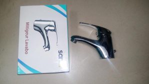 MITIGEUR LAVABO 1711