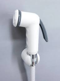 10-DOUCHETTE WC