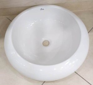 VASQUE POSER 35 RONDE BLANC REF:VA100B