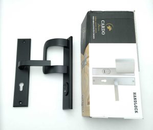 POIGNEE PALIER 70 MM DROITE NOIR KL22-280